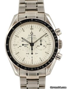 Omega Moonwatch 40ˇă anniversario watches
