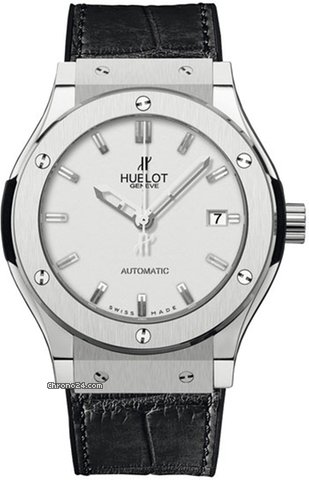 Hublot Classic Fusion 42mm watches