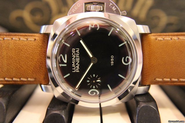 Panerai PAM 127 AKA Fiddy watches