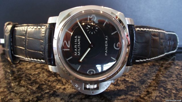 Panerai PAM 217 Destro -NOS watches