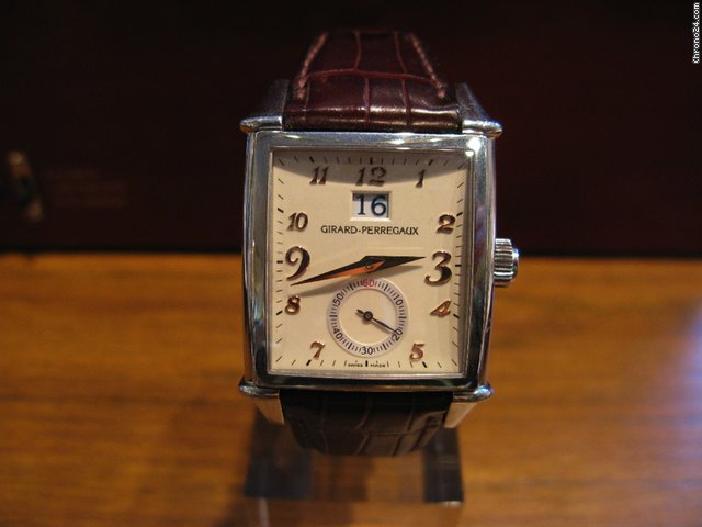 Girard Perregaux Vintage Grande date watches