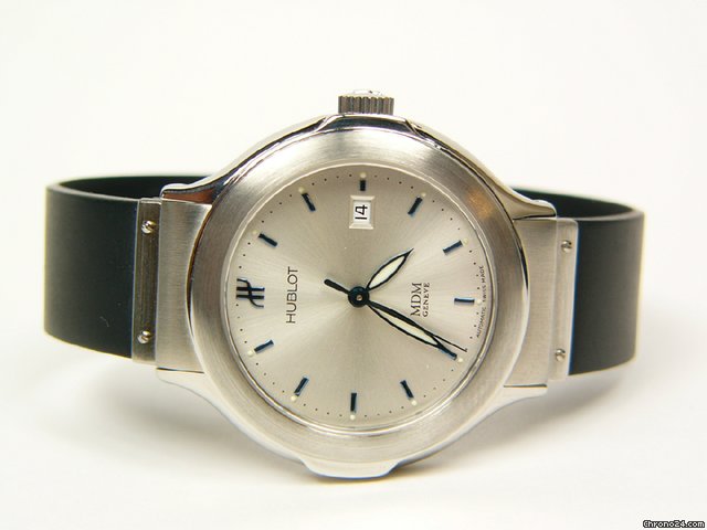 Hublot classic stainless steel midsize Mod.1430.1 watches
