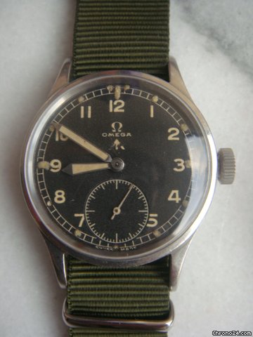 Omega Vintage Military UK Army 1944 watches