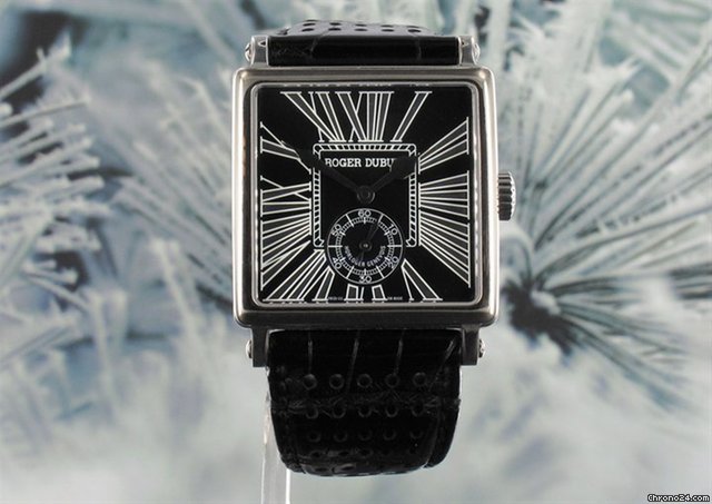 Roger Dubuis Golden Square G37 watches
