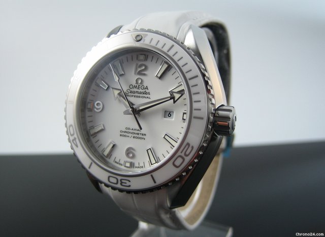 Omega Planet Ocean 232.33.38.20.04.001 watches