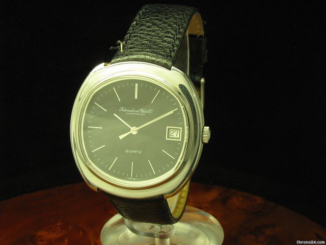 IWC Schaffhausen Herrenuhr Edelstahl Mit Datum watches
