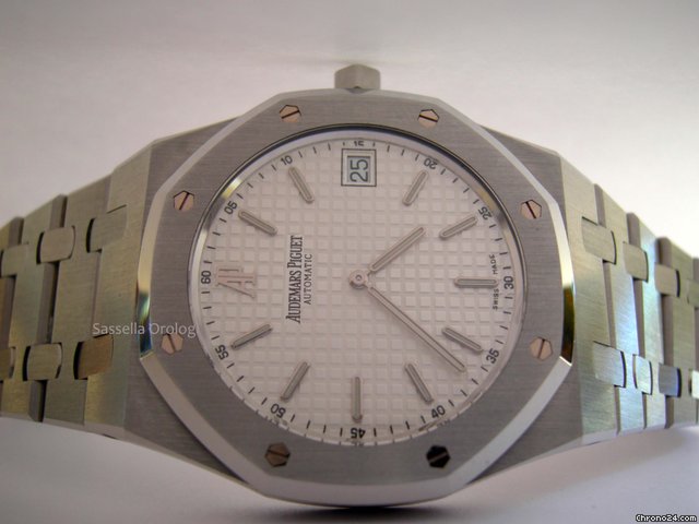 Audemars Piguet Royal Oak Jumbo watches