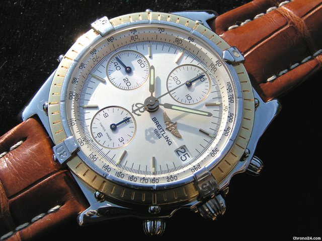 Breitling Chronomat Serie Limitee 10 Jahre watches
