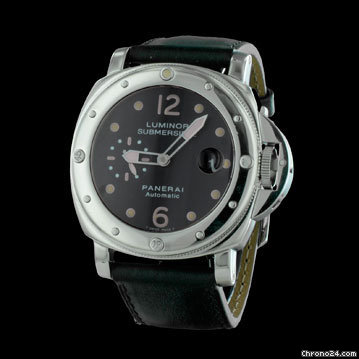 Panerai Luminor Submersible Tritium Dial watches