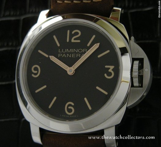 Panerai Special Edition Luminor Base "PAM 390" Full Set watches