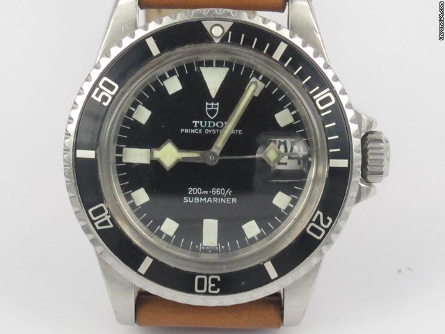 Tudor submariner date "snowflake"ref 94110 watches