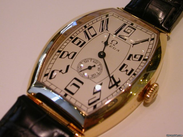 Replica Omega 57033001 Watch