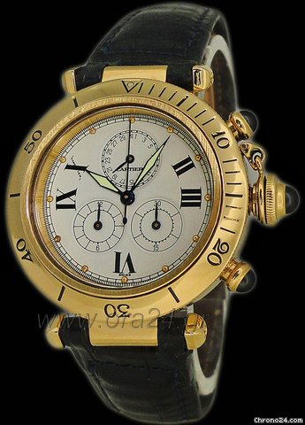 Cartier Pasha de Cartier Chronoreflex 35mm 18k Gold watches