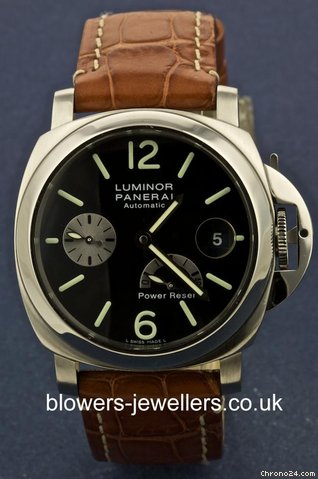 Panerai Luminor Power Reserve PAM 00125 watches