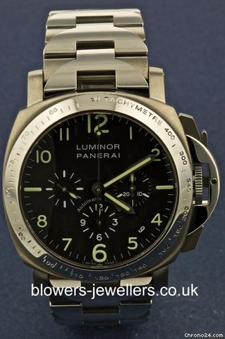 Panerai Luminor Chronograph Titanium PAM 00072 watches