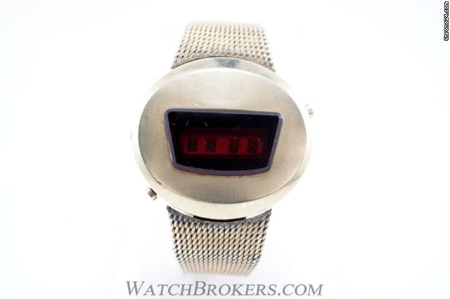 Jaeger-LeCoultre Master-Quartz LED watches