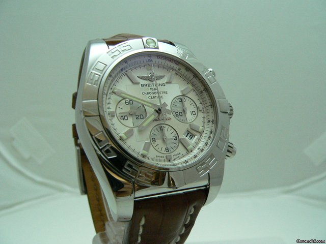 Breitling Chronomat B01 watches