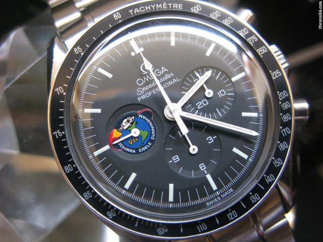 Omega SPEEDMASTER MISSION APOLLO VII AVEC BOITE, MANUELS & CARTE watches