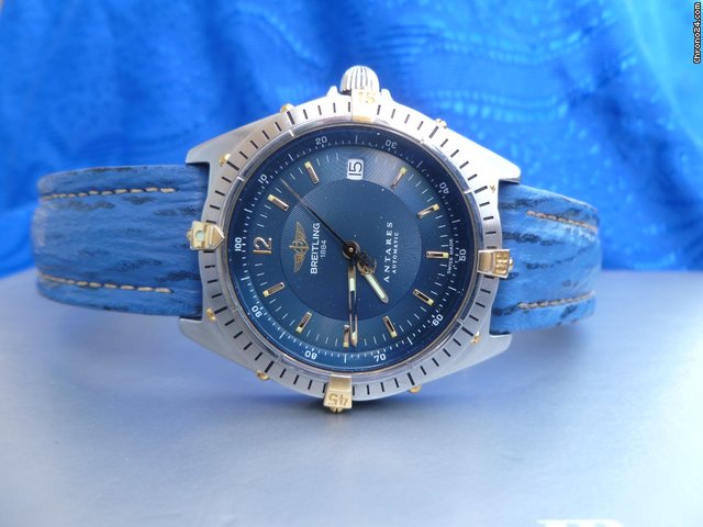 Breitling Antares mit Haifischlederband und Faltschliesse Automatik watches