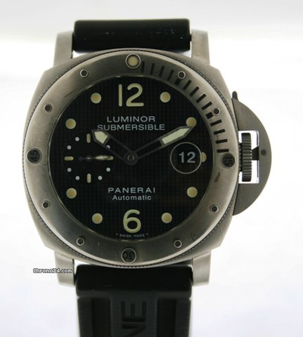 Panerai Luminor Submersible watches