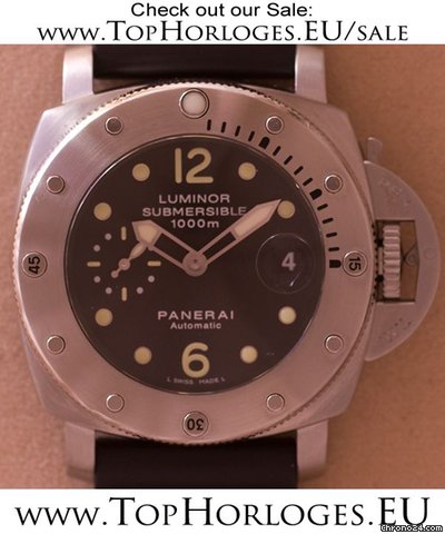 Panerai Luminor 44 Submersible 1000 watches