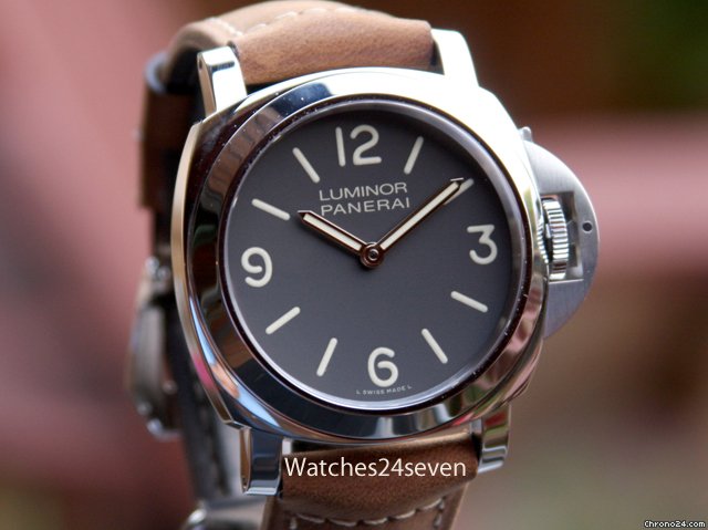 Panerai PAM 390 Luminor Base Stainless Steel Tobacco Dial Gold Hands 44 mm Special Ed. watches