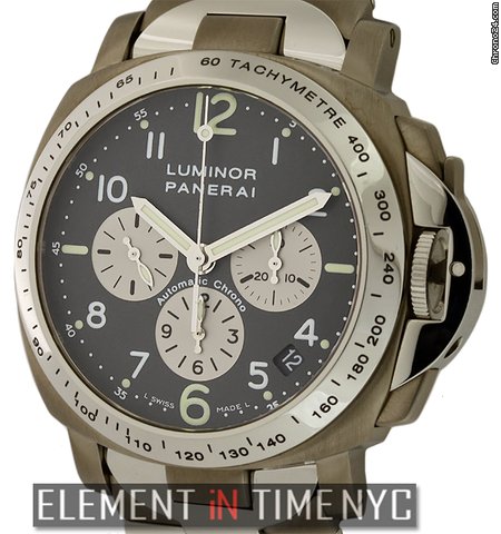 Panerai Luminor Chronograph Titanium 40mm PAM 122 B+P watches