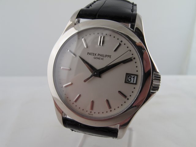 Patek Philippe Calatrava Ref. 5107G watches