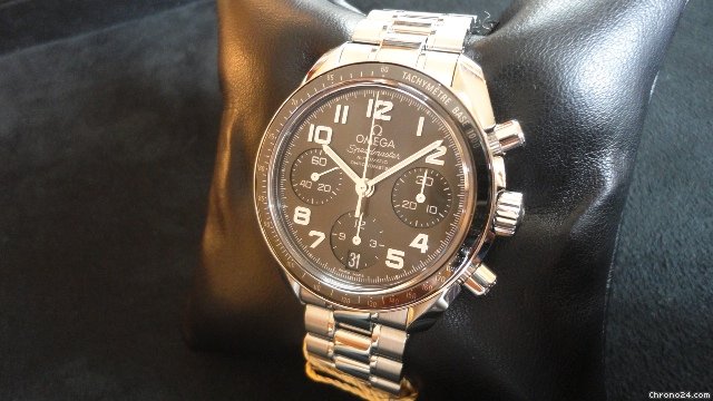 Omega UNGETRAGENE Speedmaster Chronometer watches