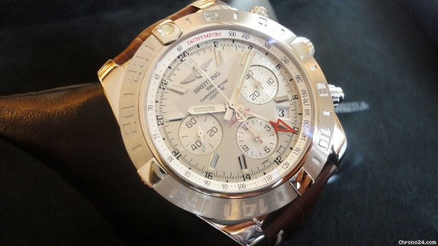 Replica Breitling UNGETRAGENE Chronomat GMT Watch