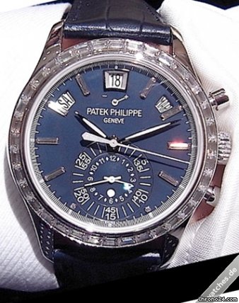 Patek Philippe Annual Calendar - 5961 Platinum watches