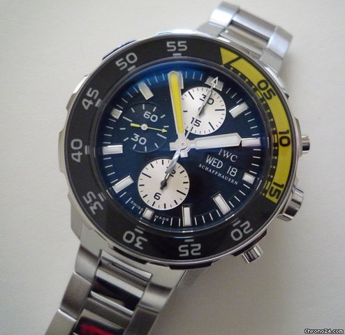 IWC Aquatimer Chronograph mit Stahlband watches