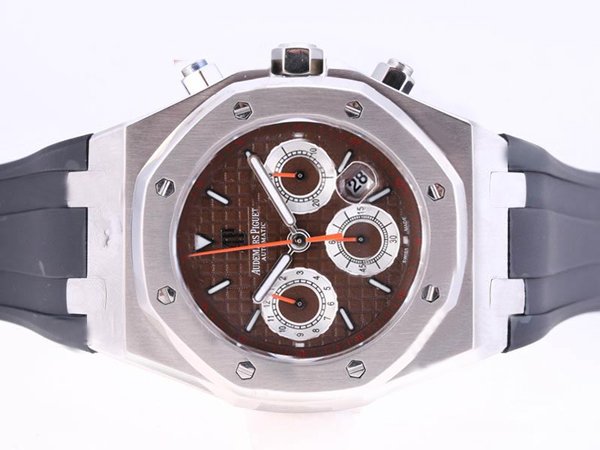 Audemars Piguet Royal Oak 26022BC.OO.D028CR.01 Mens Automatic 39mm Watch watches