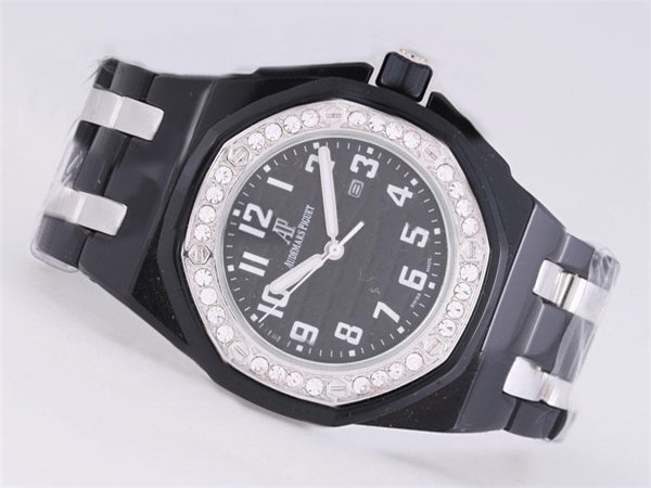 Audemars Piguet Royal Oak 67601ST.ZZ.D002CR.01 Quartz 33mm Womens Watch watches