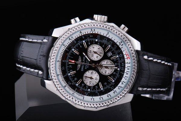 Replica Breitling Bentley Motors 6.75 Rubber Black Dial Automatic Round Black Dial Watch Watch