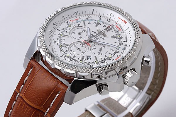 Breitling Bentley Motors A25362 Midsize Quartz Chronograph Round Watch watches