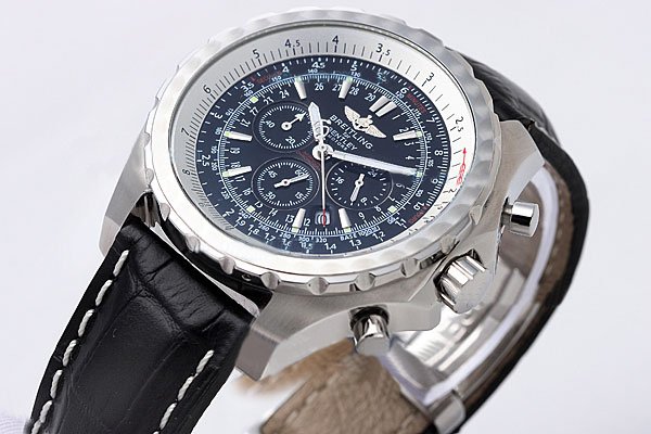 Breitling Bentley Motors Blue Dial Blue Dial Round Quartz Watch watches