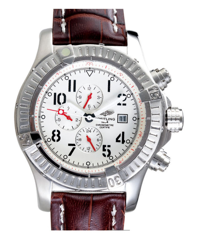 Breitling Breitling Aeromarine Chrono Avenger M1 A1337011/A699-2CT Automatic White Dial Round Watch watches