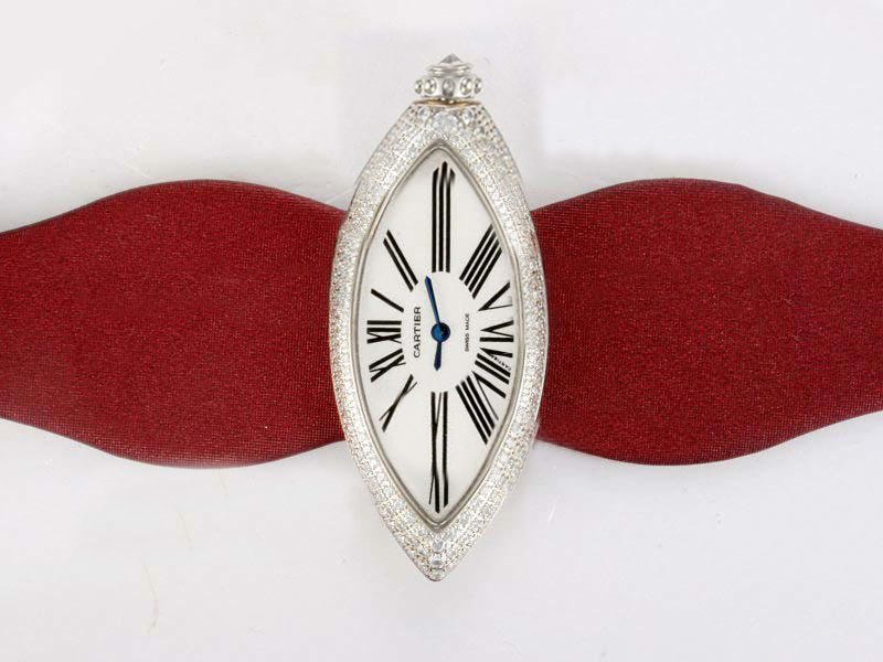 Replica Cartier Libre WJ303050 40x15mm Red Ostrich Leather Strap White Dial Watch Watch