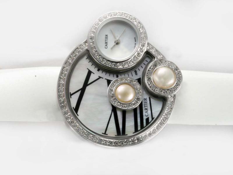Cartier Libre WJ304850 Round Womens White Cow Leather Strap Watch watches
