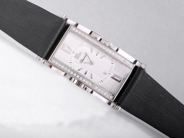 Chopard Les Classiques 139017-1001 Quartz 25x44mm Womens Watch watches