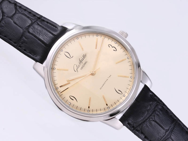 Glashutte Senator Sixties 39-52-01-02-04 46mm Manual Winding Midsize Watch watches