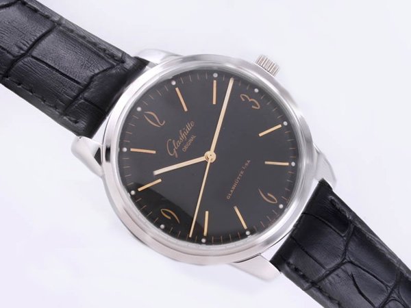 Glashutte Senator Sixties 39-52-04-02-04 Midsize 46mm Black Cow Leather Strap Watch watches