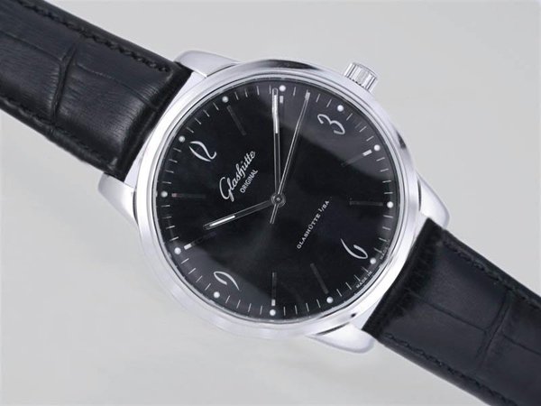 Glashutte Senator Sixties 39-52-04-02-04 Midsize Round Manual Winding Watch watches