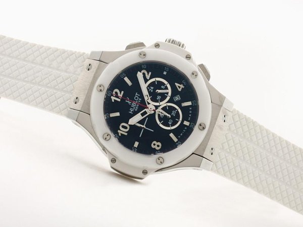 Hublot 2006 White Ceramic 301.SH.131.RW Automatic Chronograph Womens Watch watches