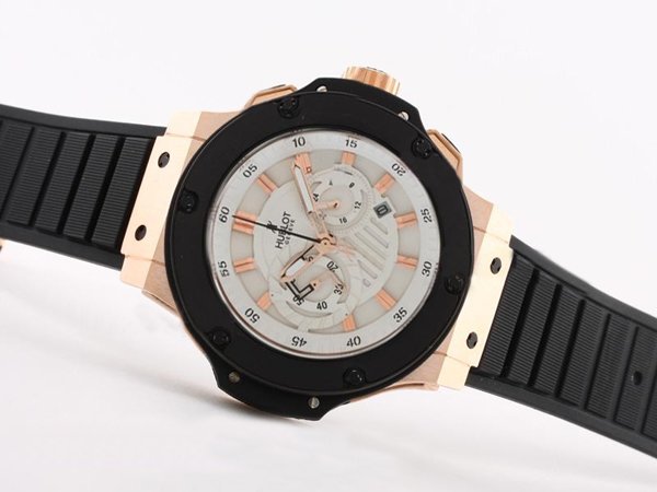 Hublot 2009 Novelties King Power 715.CI.1110.RX 44.5mm Midsize Quartz Chronograph Watch watches