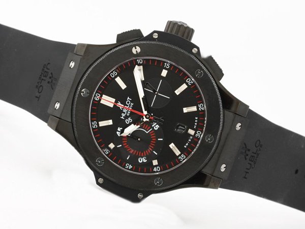 Hublot Big Bang 44mm 301.CM.131.RX.LUN06 Midsize Round Black Rubber Strap Watch watches
