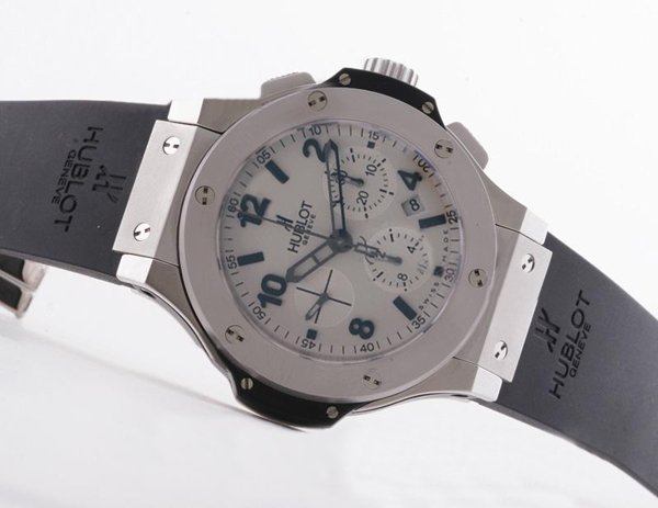 Hublot Big Bang Platinum Mat 301.TI.450.RX 44.5mm White Dial Stainless Steel Case Watch watches