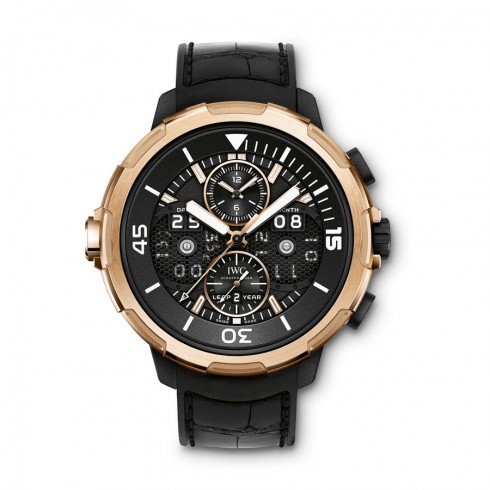 IWC Aquatimer Perpetual Calendar Black Dial Men's Watch IW379401 watches