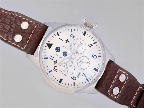 IWC Classic Pilots IW325512 Round Brown Ostrich Leather Strap White Dial Watch watches